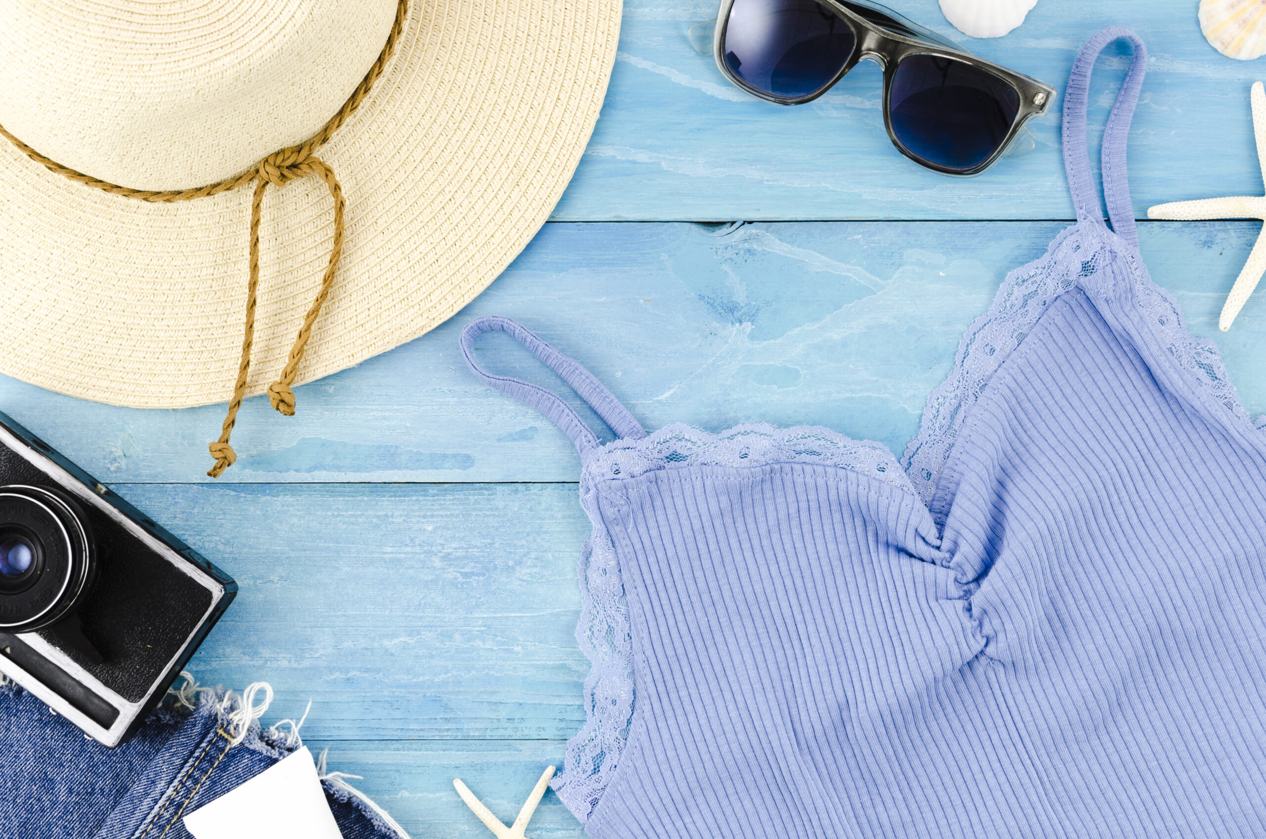 travel-accessories-wooden-table